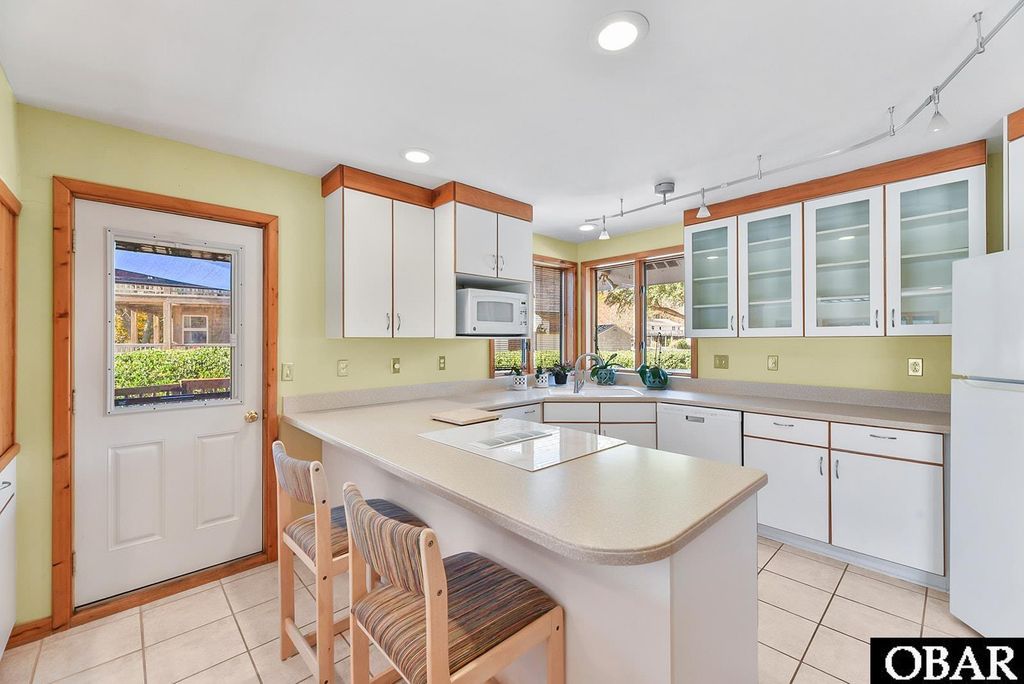 Image 17 of property listing at 64 Fairway Drive Lot 5, Southern Shores, NC 27949