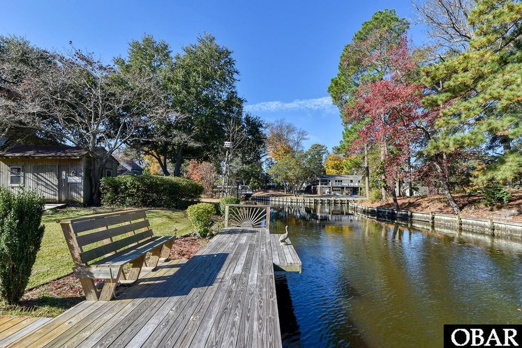 Image 3 of property listing at 64 Fairway Drive Lot 5, Southern Shores, NC 27949