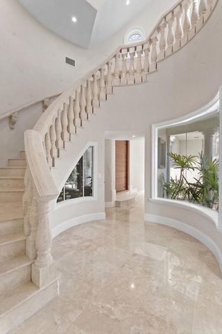 6528 SURFSIDE BOULEVARD, Apollo Beach, FL 33572