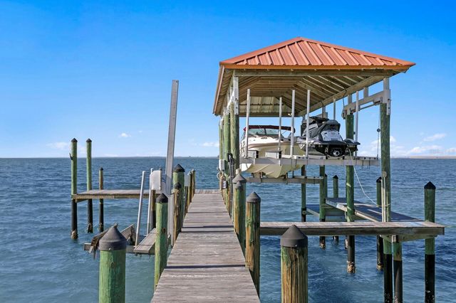 6528 SURFSIDE BOULEVARD, Apollo Beach, FL 33572