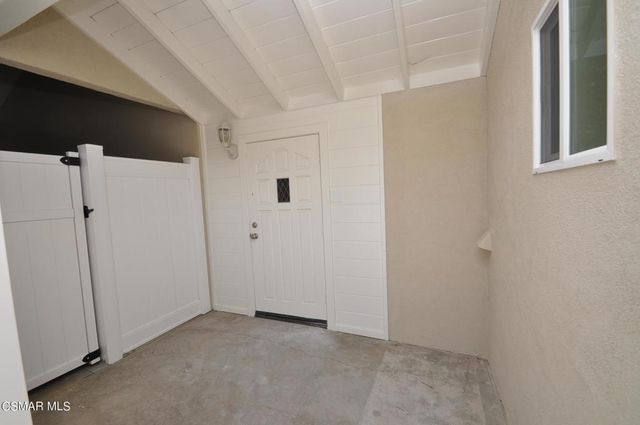 7754 Delco Avenue, Winnetka, CA 91306