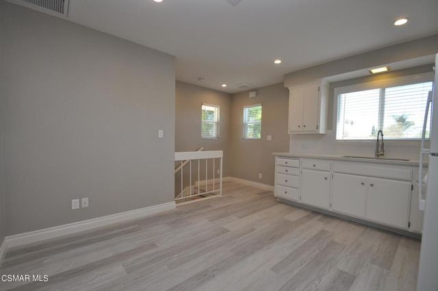 7754 Delco Avenue, Winnetka, CA 91306