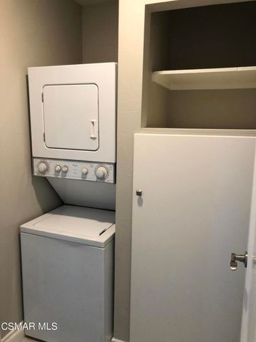 7754 Delco Avenue, Winnetka, CA 91306