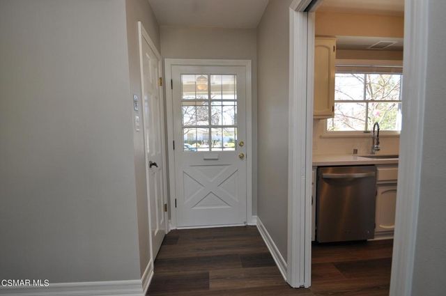 7754 Delco Avenue, Winnetka, CA 91306