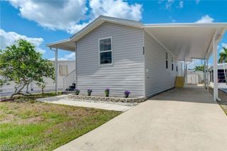 932 Palm DR 274, Naples, FL 34114