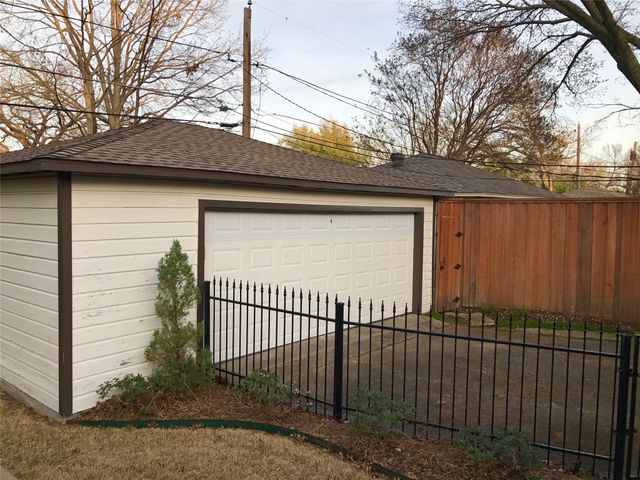 7219 Clemson Drive, Dallas, TX 75214