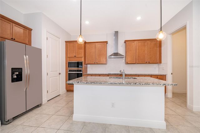 2949 VOYAGER AVENUE, St Cloud, FL 34771