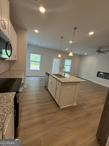 2340 Ravencliff Drive, Austell, GA 30168