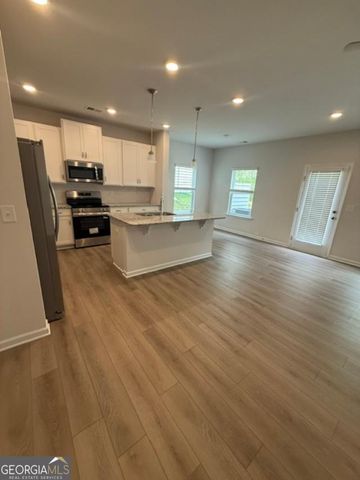 2340 Ravencliff Drive, Austell, GA 30168