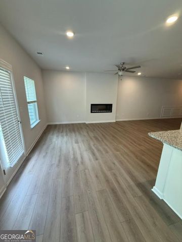 2340 Ravencliff Drive, Austell, GA 30168