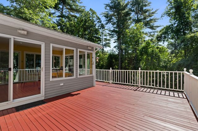705 Main St, Acton, MA 01720