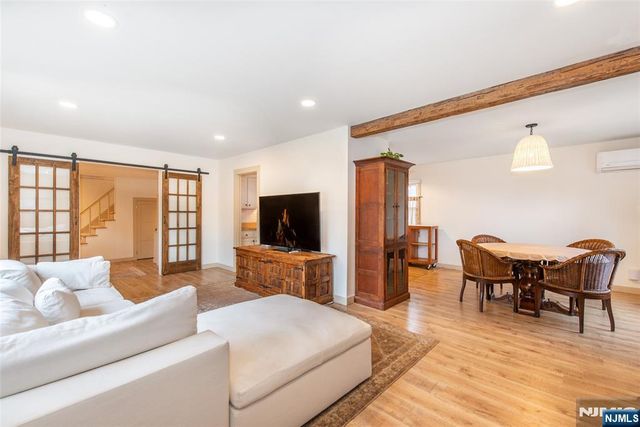 278 French Hill Road, Wayne, NJ 07470