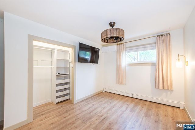 278 French Hill Road, Wayne, NJ 07470