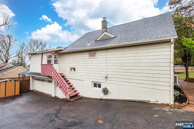 278 French Hill Road, Wayne, NJ 07470