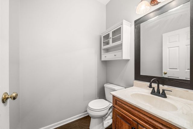 621 Sheffield Circle, Sugar Grove, IL 60554
