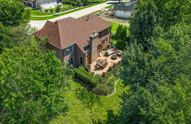 621 Sheffield Circle, Sugar Grove, IL 60554