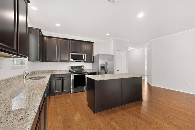 537 Running Water Trail, Fort Worth, TX 76131