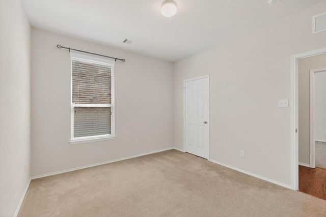 537 Running Water Trail, Fort Worth, TX 76131