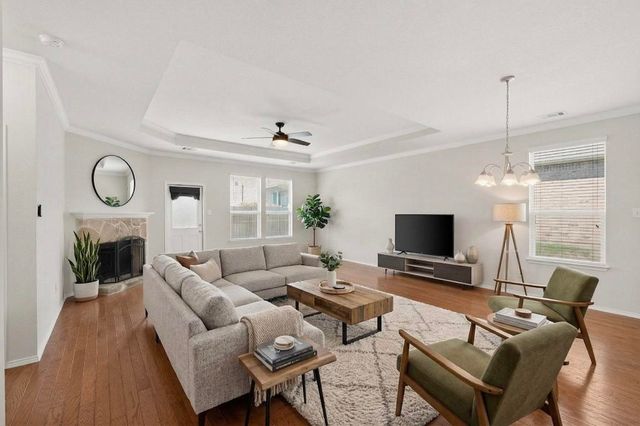 537 Running Water Trail, Fort Worth, TX 76131