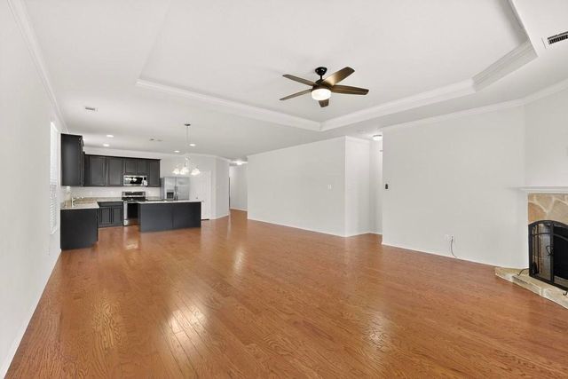 537 Running Water Trail, Fort Worth, TX 76131