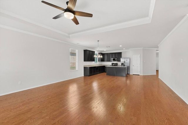 537 Running Water Trail, Fort Worth, TX 76131