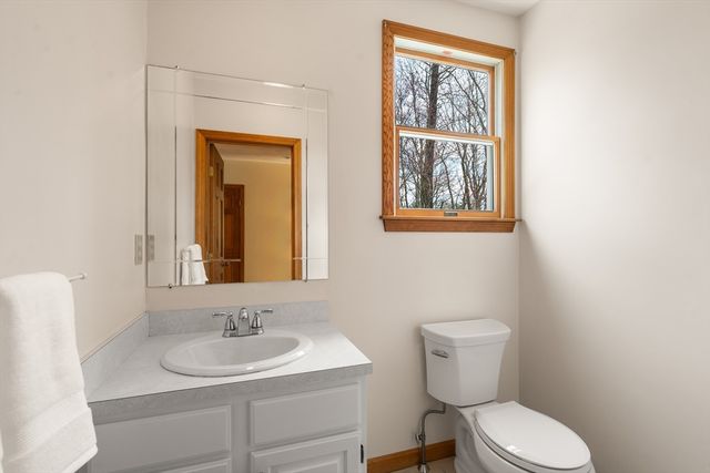 6 Smythe Circle, North Reading, MA 01864