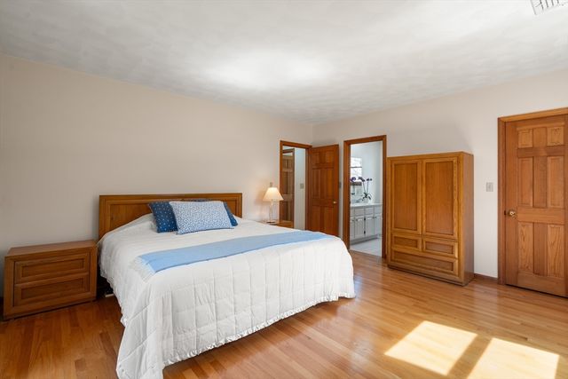 6 Smythe Circle, North Reading, MA 01864