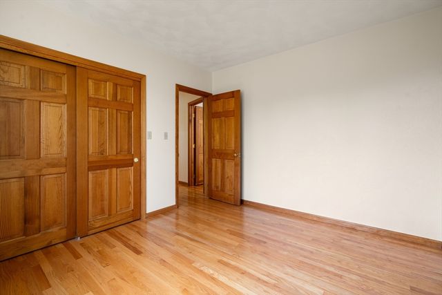 6 Smythe Circle, North Reading, MA 01864