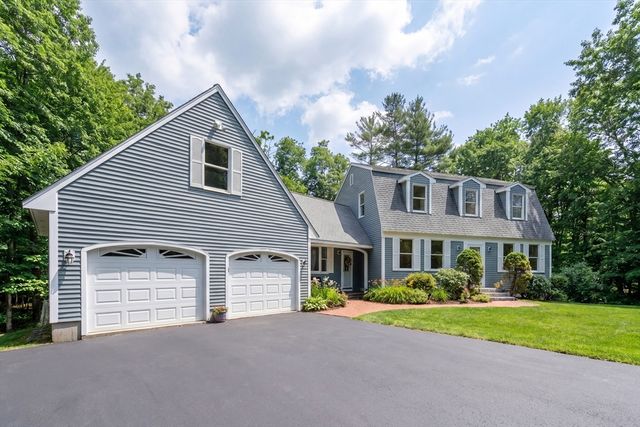 6 Smythe Circle, North Reading, MA 01864