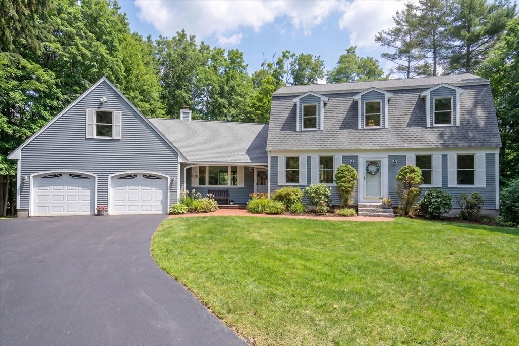 6 Smythe Circle, North Reading, MA 01864