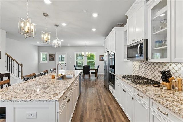 900 Sweetwater Grove, Woodstock, GA 30188