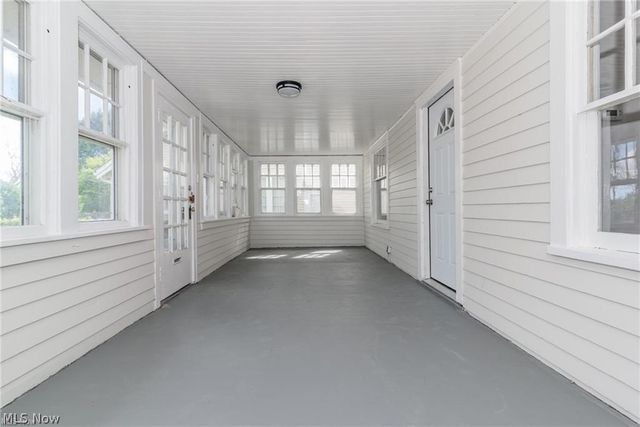 18119 Lake Shore Boulevard, Cleveland, OH 44119