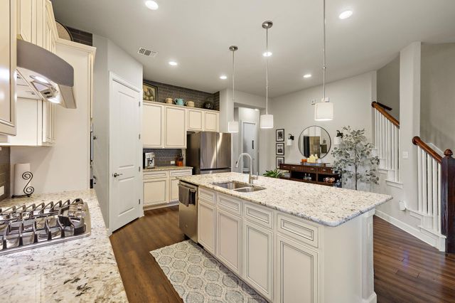 2904 Santa Rosita DR, Round Rock, TX 78665