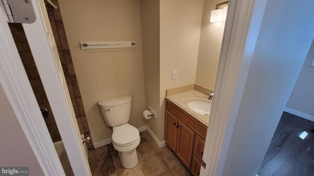222 STATE ST, Enola, PA 17025