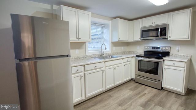 222 STATE ST, Enola, PA 17025