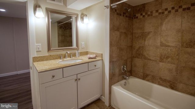 222 STATE ST, Enola, PA 17025