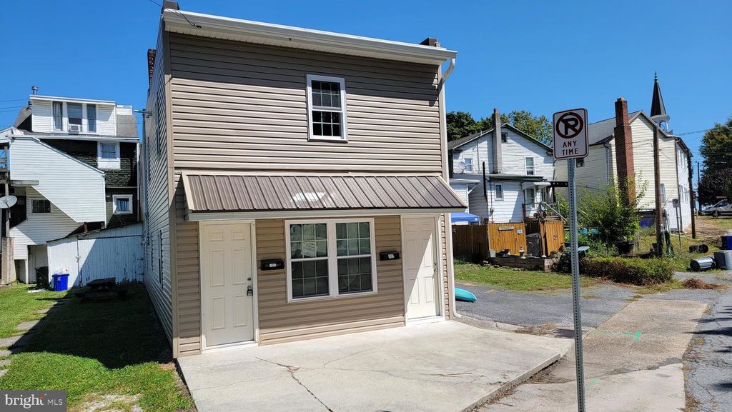 222 STATE ST, Enola, PA 17025