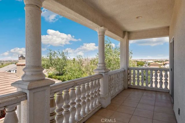 12865 Amberwood Lane, Victorville, CA 92395