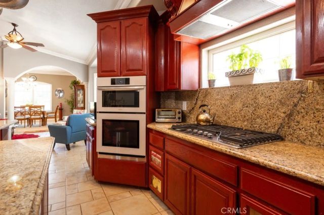 12865 Amberwood Lane, Victorville, CA 92395