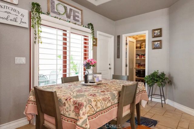 12865 Amberwood Lane, Victorville, CA 92395