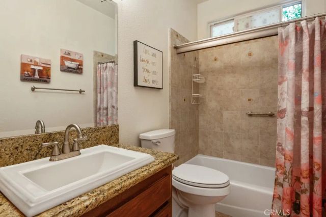 12865 Amberwood Lane, Victorville, CA 92395