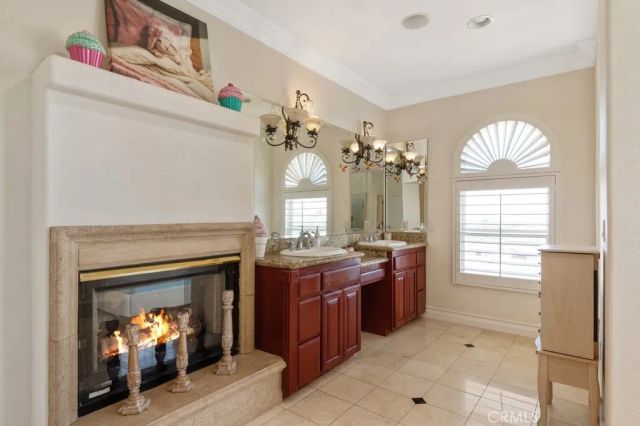 12865 Amberwood Lane, Victorville, CA 92395