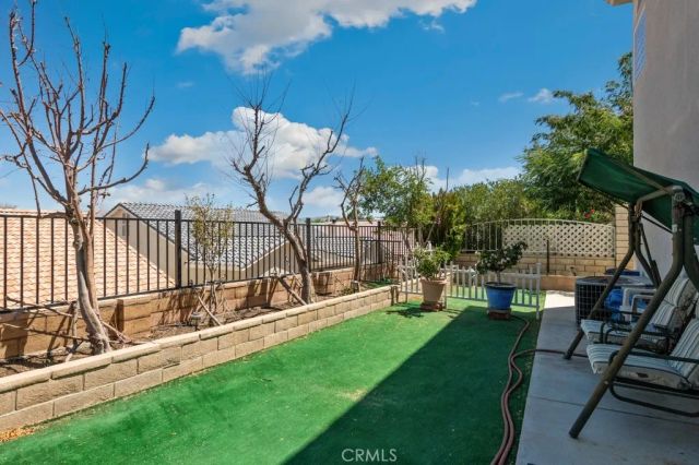 12865 Amberwood Lane, Victorville, CA 92395