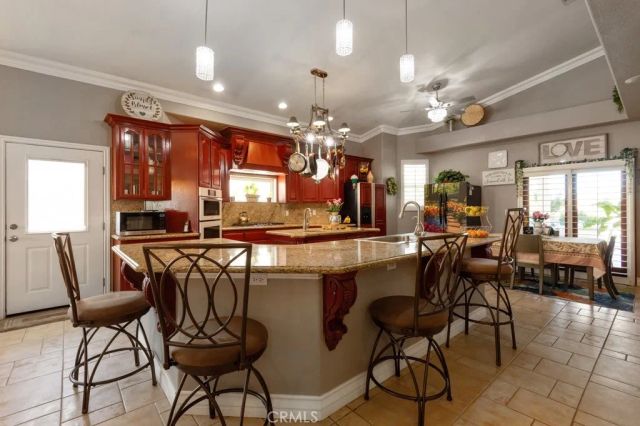 12865 Amberwood Lane, Victorville, CA 92395