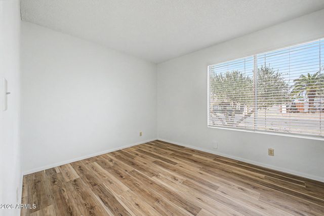 307 W ROSAL Place, Chandler, AZ 85225
