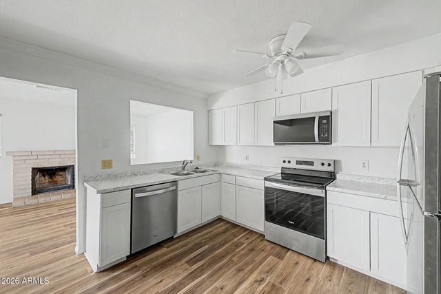 307 W ROSAL Place, Chandler, AZ 85225