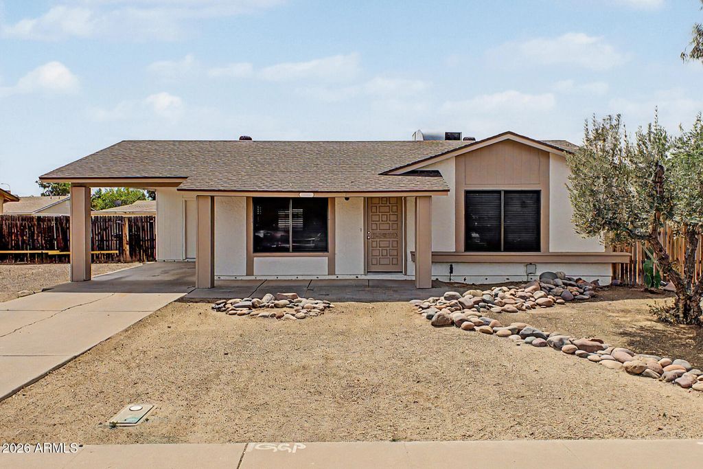 307 W ROSAL Place, Chandler, AZ 85225