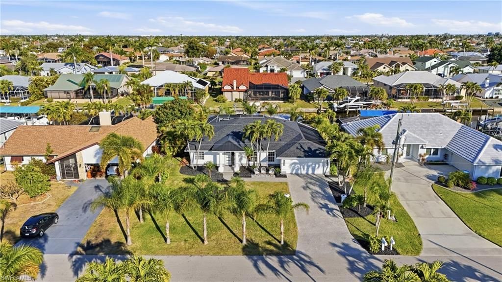 Image 1 of property listing at 5227 SW 11th PL, Cape Coral, FL 33914