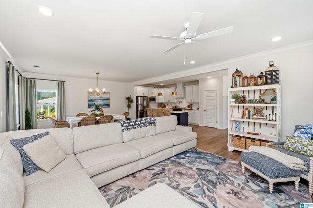 182 BARIMORE BOULEVARD, Helena, AL 35080
