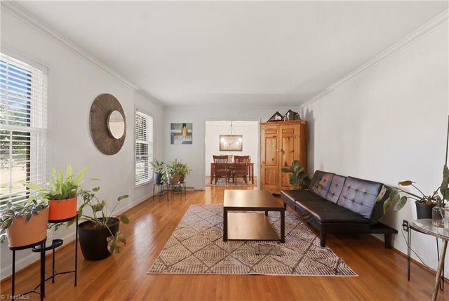 1056 Cantering Road, High Point, NC 27262